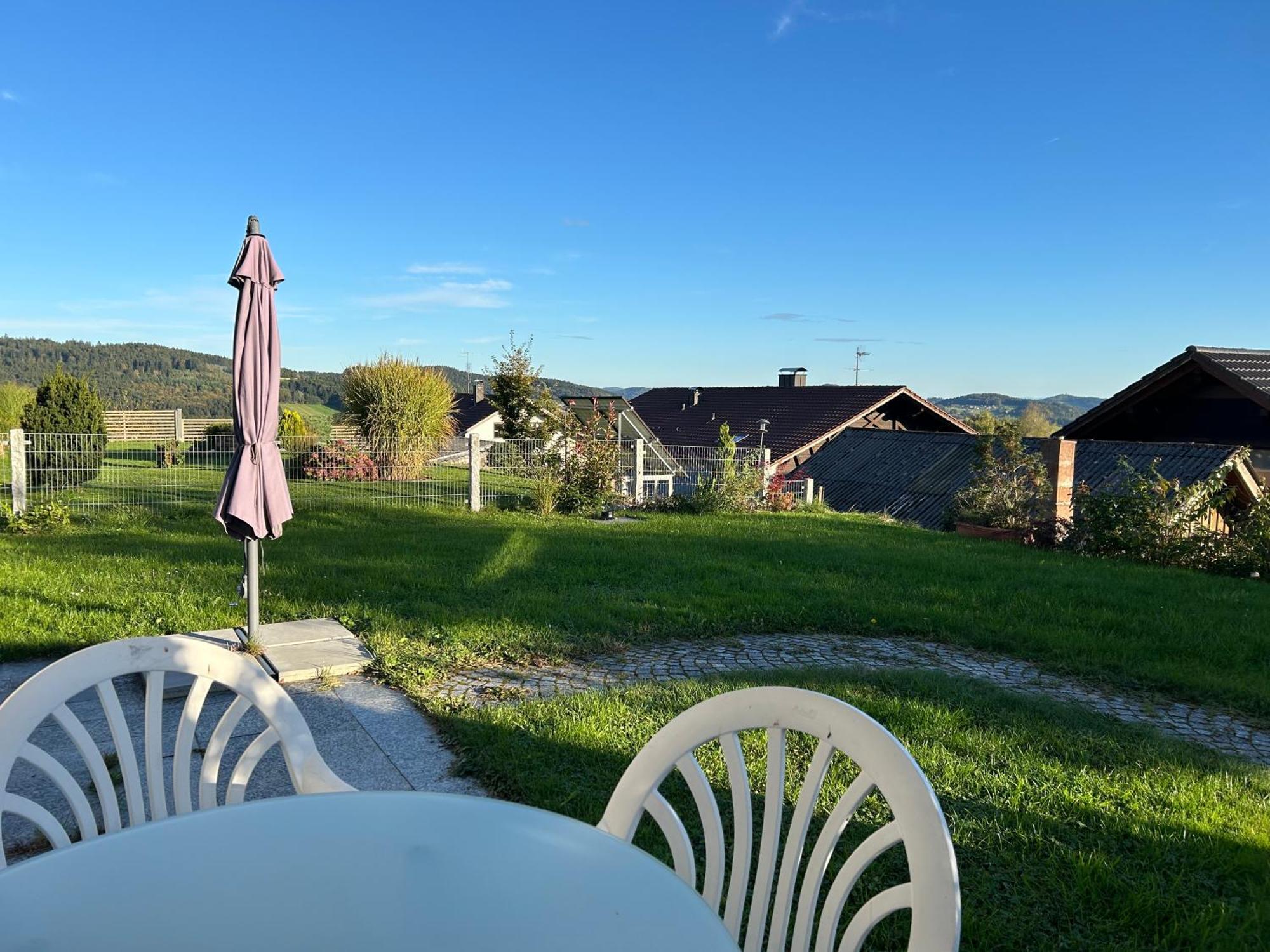 Kirchdorf im Wald Ferienwohnungen Alpenblick Mit Garten -Panoramasauna- מראה חיצוני תמונה